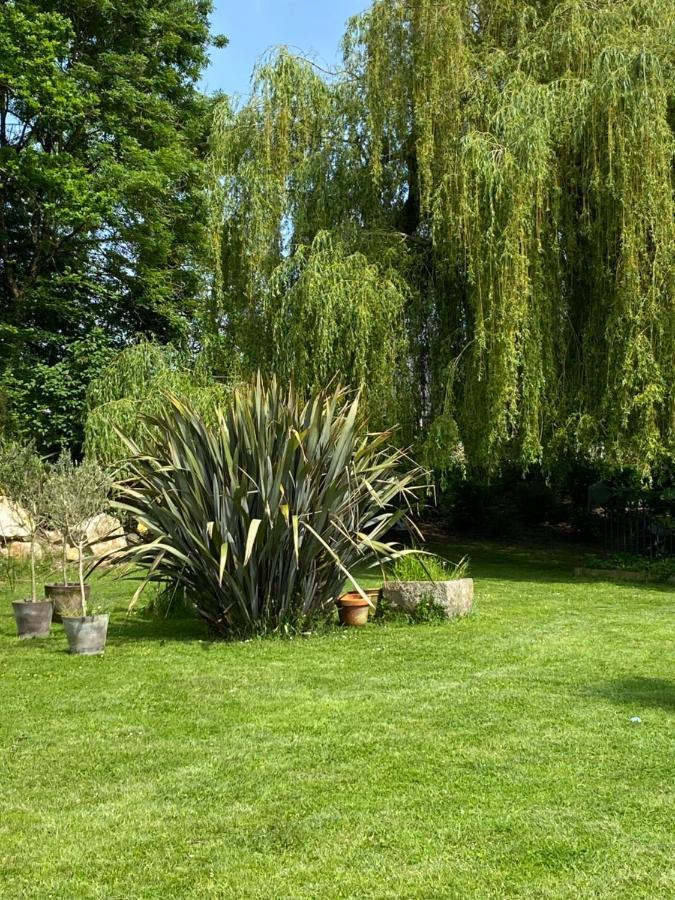 Le Clos Dauphinais Chez Laurette Quévert Dış mekan fotoğraf
